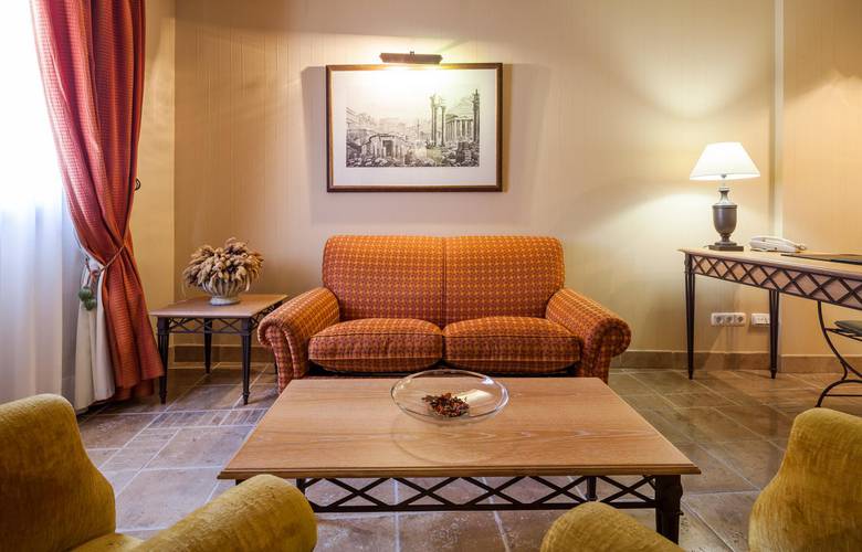  Hotel ILUNION Mérida Palace